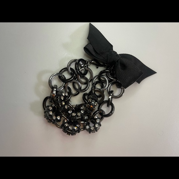 [Vera Wang] Black and Silver Faux Gem Chain Bracelet 🖤 - Picture 3 of 5